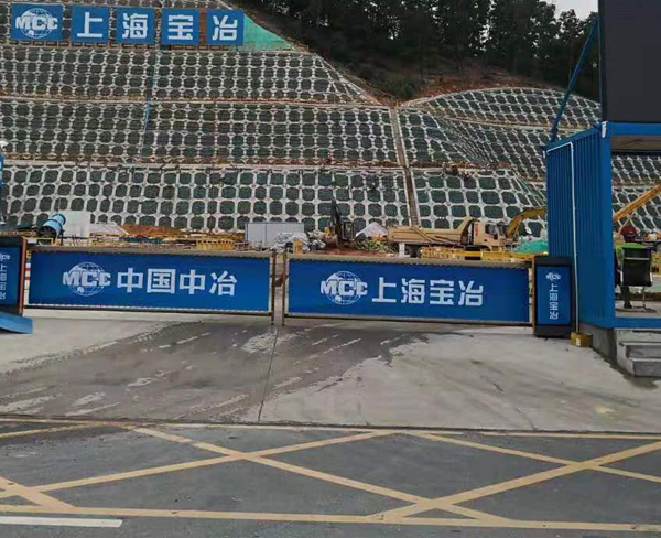 聊城百叶广告道闸